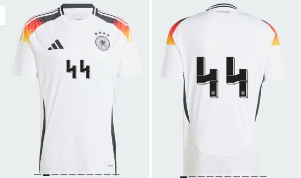 Alemania cambiará tipografía de su camiseta por parecerse al símbolo nazi de las SS