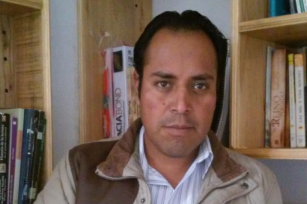 Narrador indígena mexicano es galardonado con premio en la FIL de Guadalajara