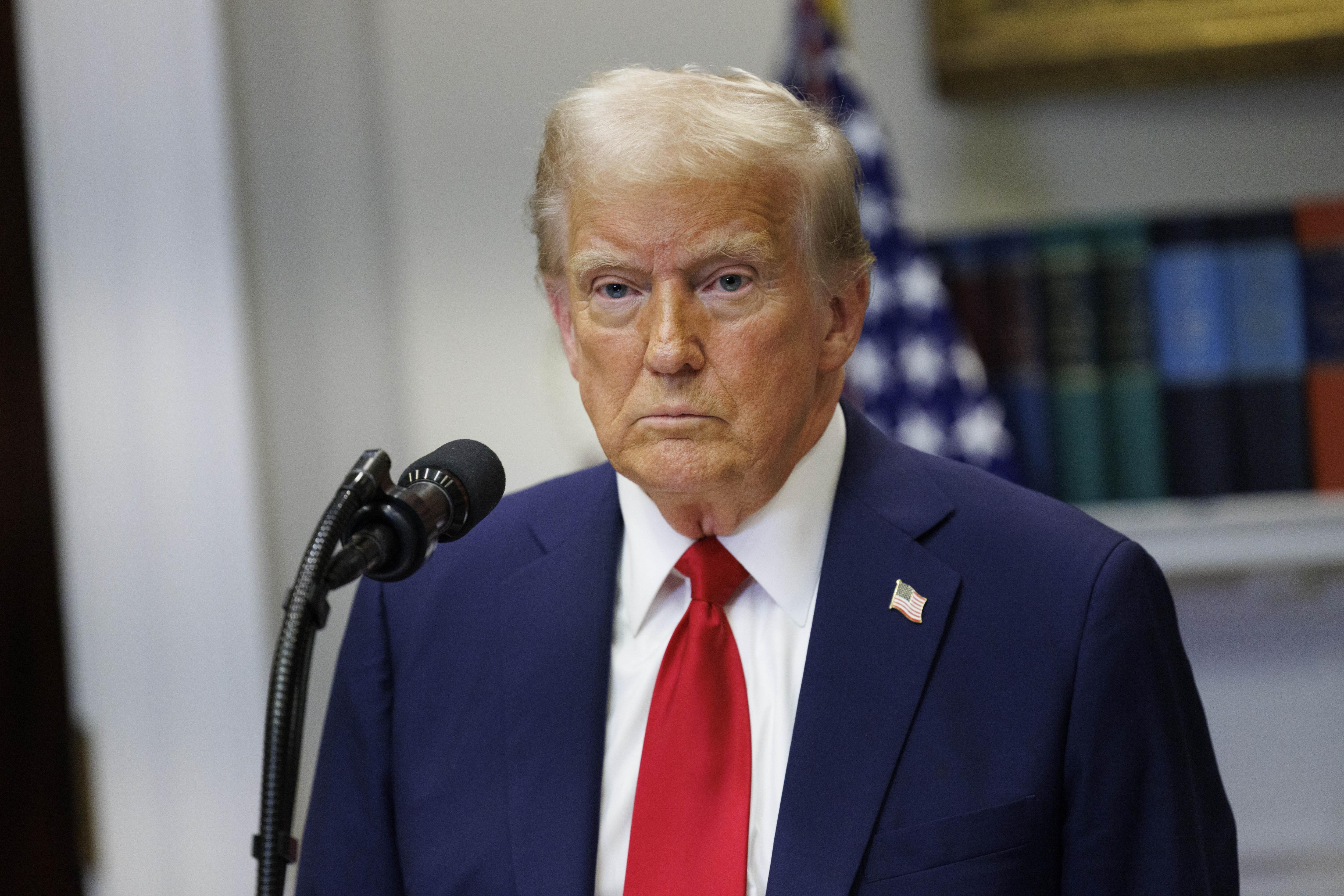 Trump contempla imponer aranceles del 10 % para China: esta sería la razón