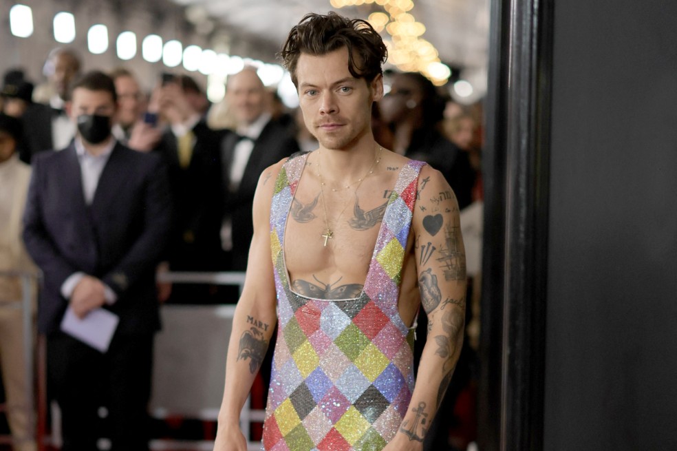 Fan de Harry Styles es enviada a prisión por acosar al cantante