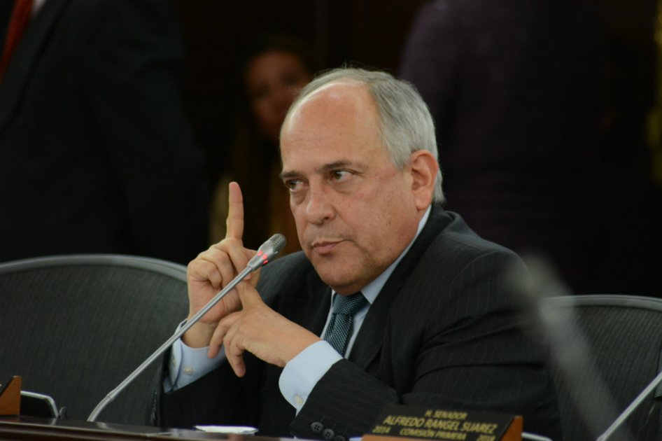 El senador del Centro Democrático, José Obdulio Gaviria.