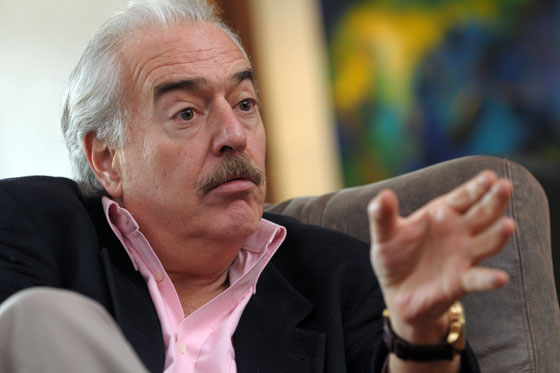 ‘Proceso de paz no puede estar atado a la reelección’: Pastrana