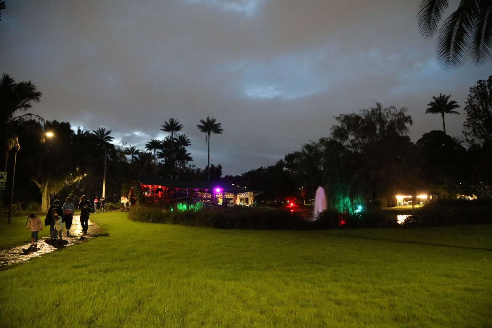 Vuelve el Jardín Botánico de Noche en Bogotá. Conozca cómo registrarse gratis