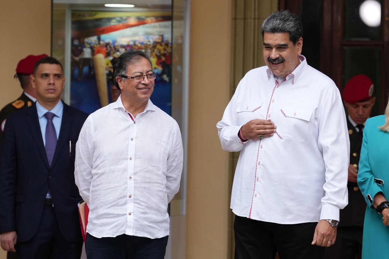Presidente Petro viajará hoy a Caracas para reunirse con Nicolás Maduro