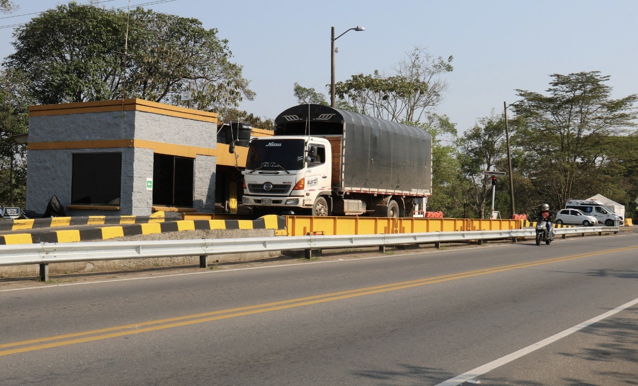 Supertransporte formuló cargos por inconsistencias en estaciones de pesaje