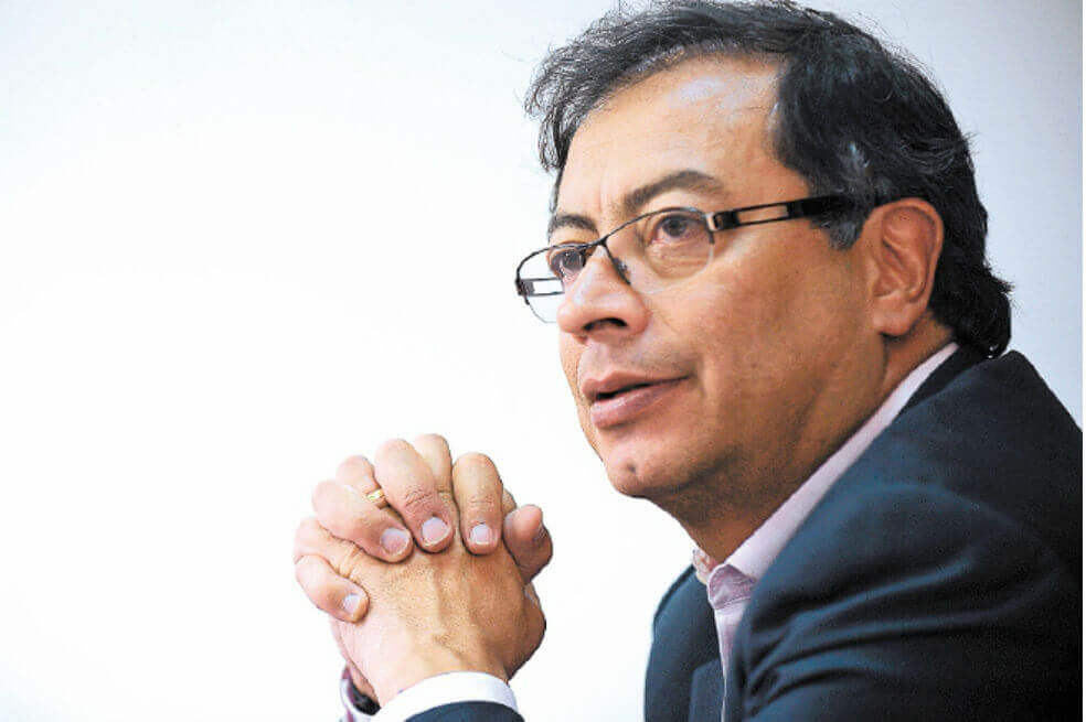 Gustavo Petro salió bien de la intervención quirúrgica: Gustavo Bolívar