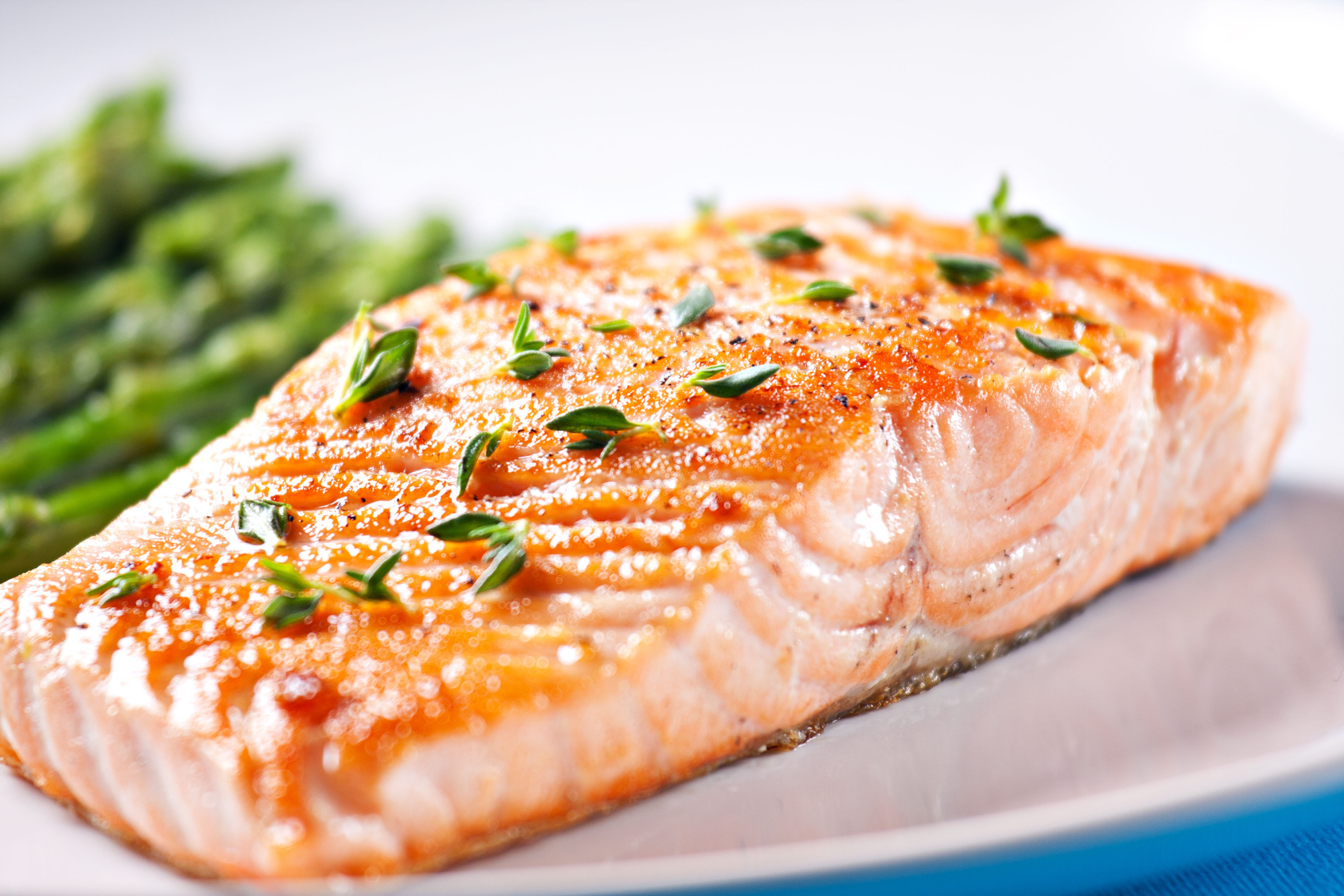 Receta para sorprender en Navidad: salmón en salsa de caramelo