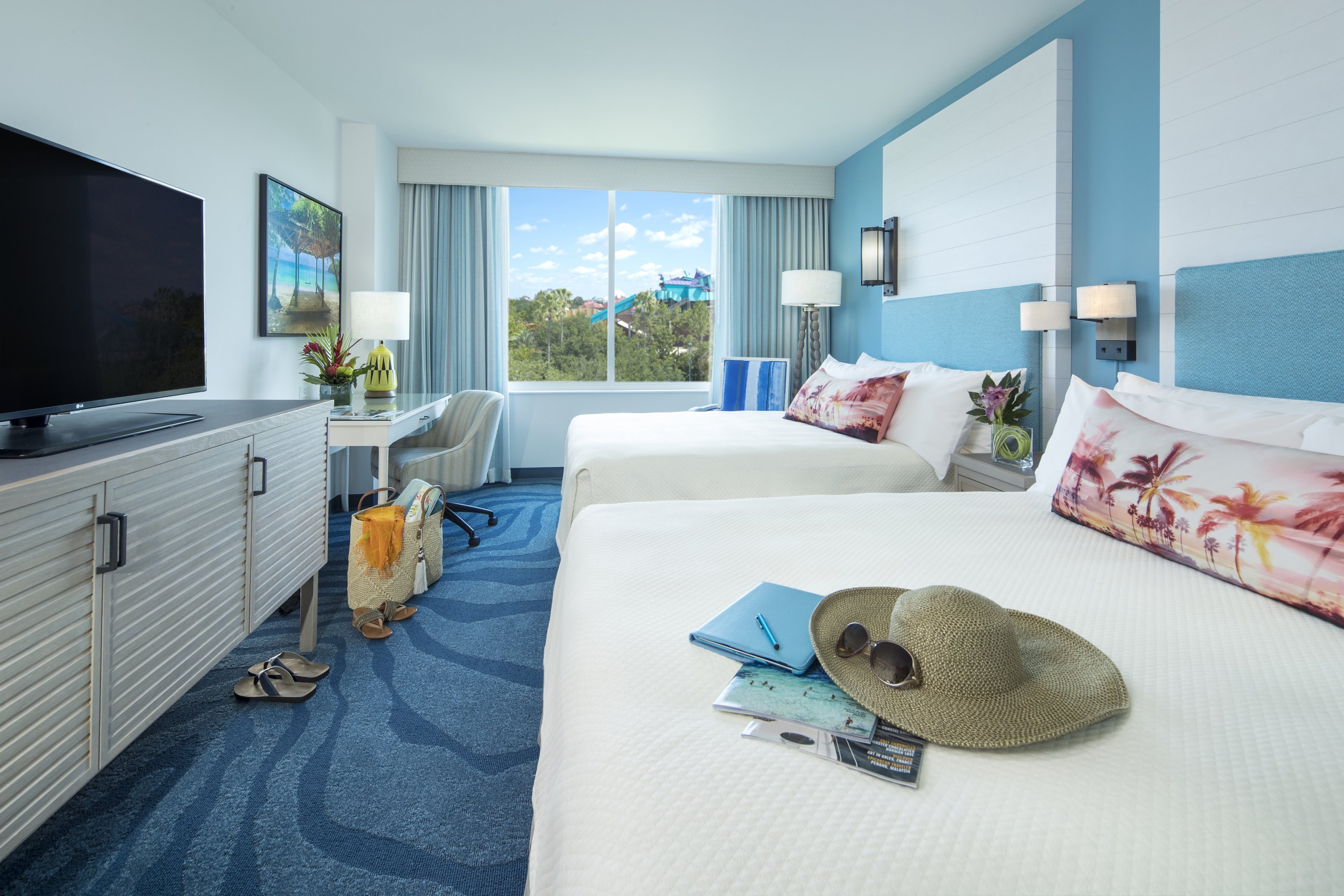 Desde la torre de piedra en el vestíbulo, hasta el encanto de las habitaciones y suites, en Loews Sapphire Falls Resort el huésped estará en un lugar rodeado de vida y lleno de detalles inspirados en paisajes de islas.