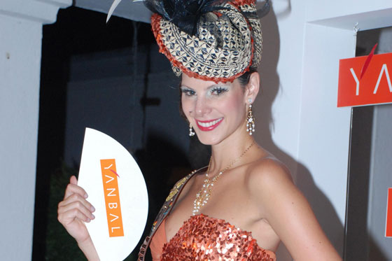 Desfile «Mujeres que hacen historia»