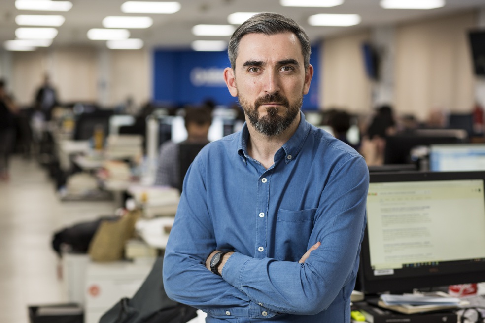Ignacio Escolar, de 42 años de edad, en la redacción de eldiario.es, uno de los medios digitales más leídos de España. El premio le será entregado durante el Festival Gabo 2018, entre el 3 y el 5 de octubre en Medellín. / Cortesía