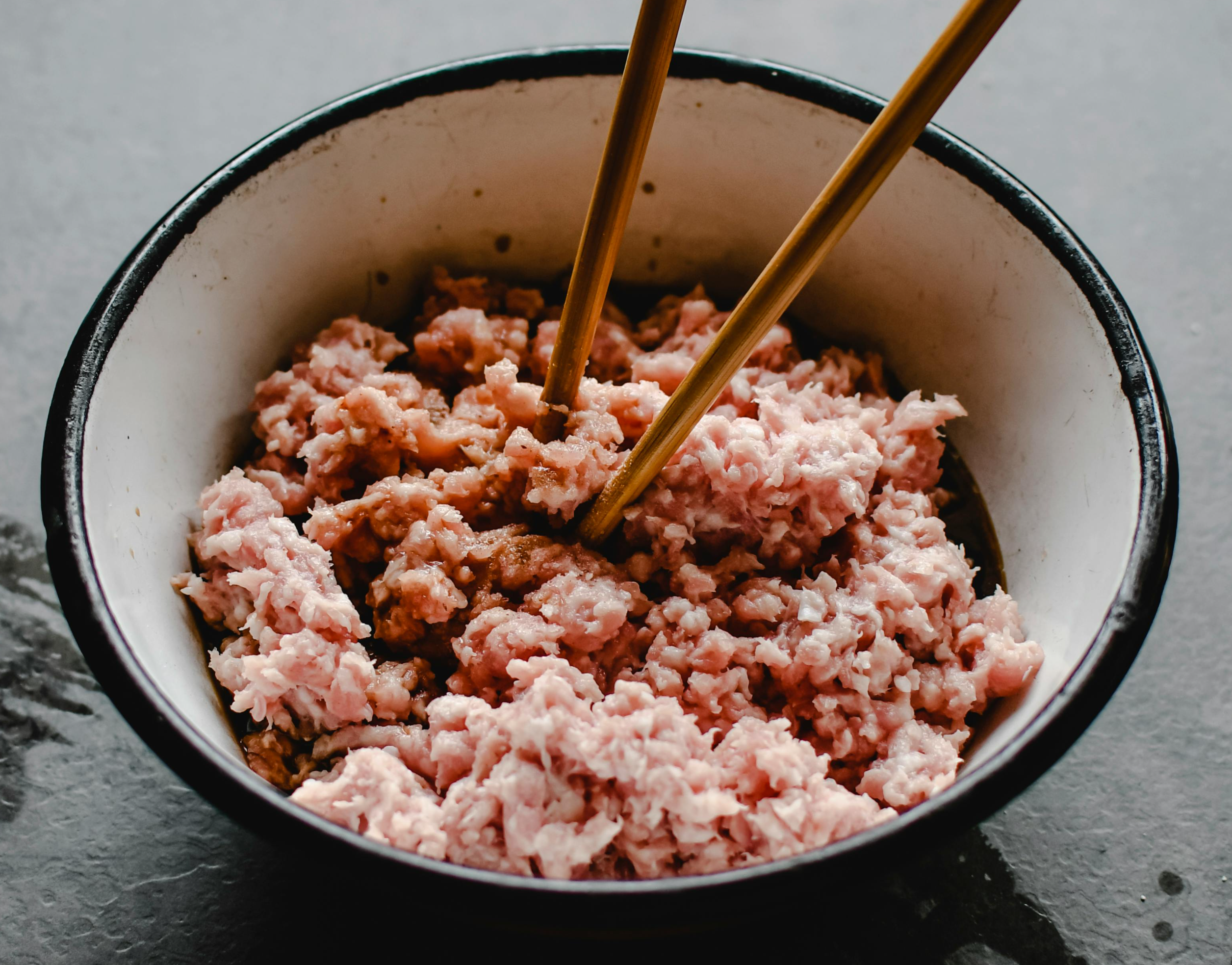 Trucos para que la carne molida quede suelta y jugosa