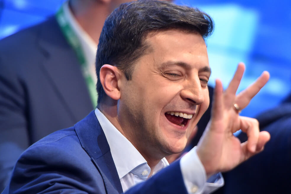 El actor ucraniano Vladímir Zelenski ganó las elecciones presidenciales de su país. Otro actor al poder. / AFP