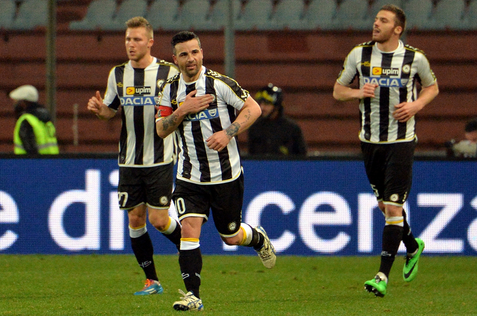 Con anotación de Di Natale, Udinese derrotó a Milan