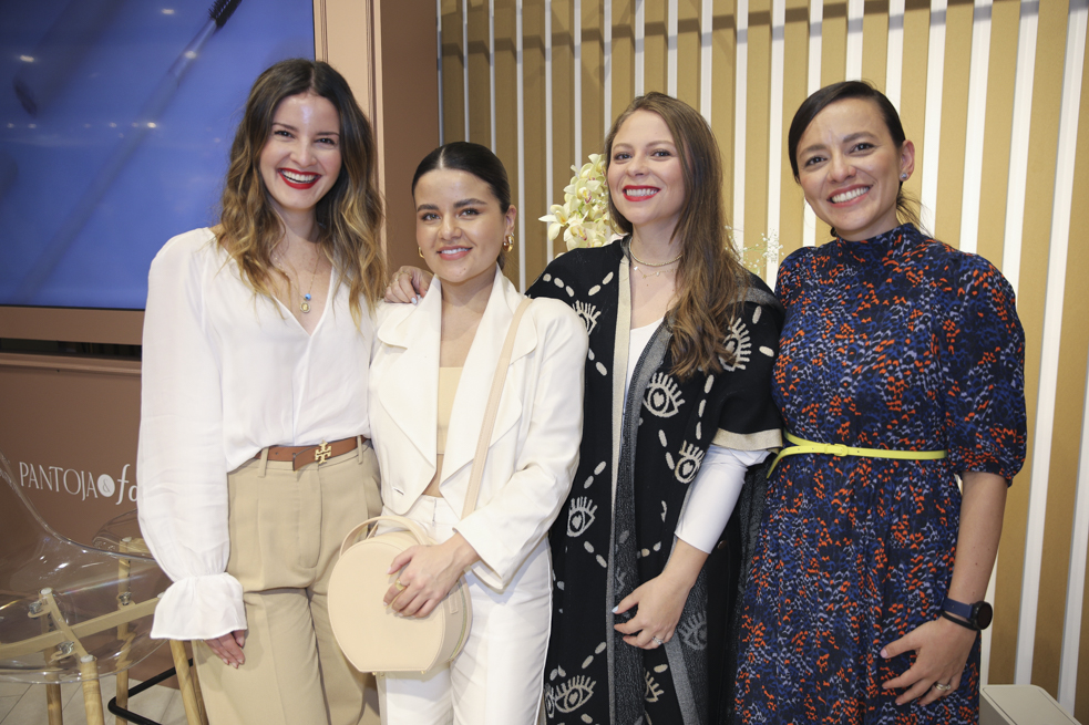 Maria Fabiana trabulci Laura Pantoja Adriana Sanchez Alexandra Moreno