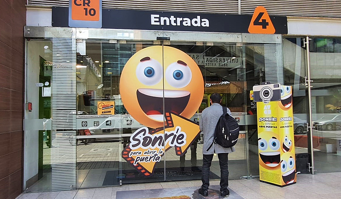 Sonrisas que abren puertas y transforman vidas