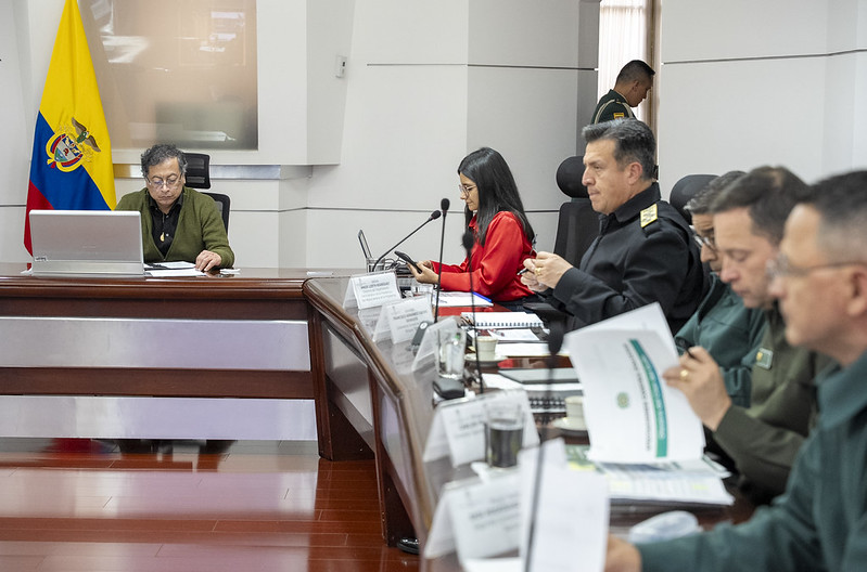 Conmoción interior agitó discusión política sobre facultades extraordinarias de Petro