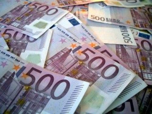 Militantes de izquierda en España roban alimentos por crisis económica
