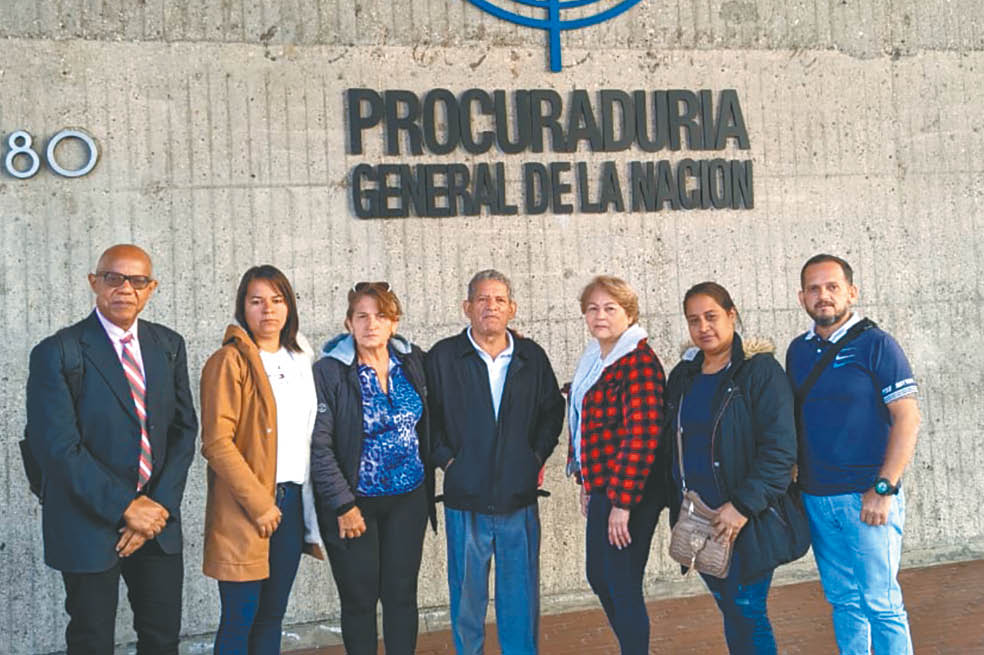 Los familiares crearon el Comité Internacional de Familiares y Amigos de Migrantes Desaparecidos en Colombia y visitaron la Procuraduría, en Bogotá.