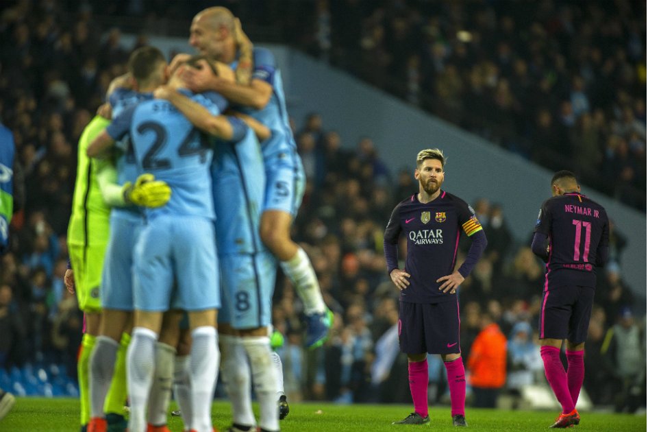 Los jugadores del City celebran su tercera victoria en la presente Champions. / EFE