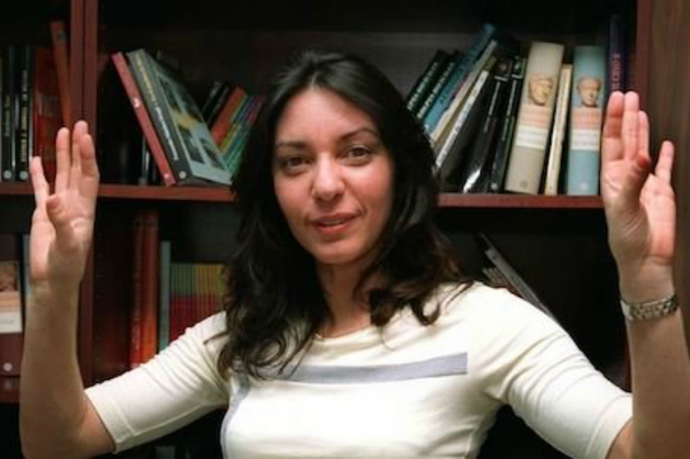 La cubana Daína Chaviano dice que escribe libros por gusto no por publicarlos