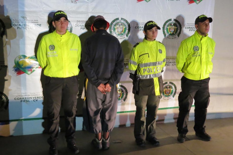 Capturan a joven de 16 años por presuntamente violar a varias mujeres