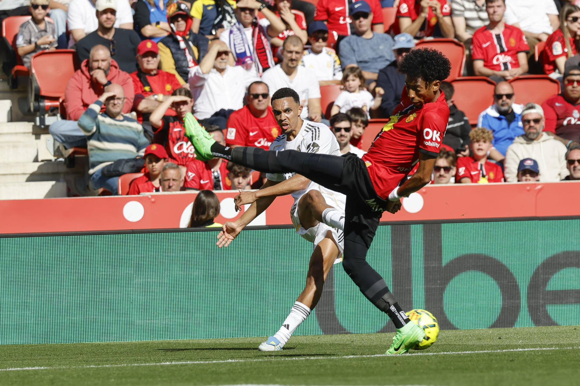 El Mallorca de Mojica le ganó a Real Madrid y Barcelona empieza a sentenciar LaLiga
