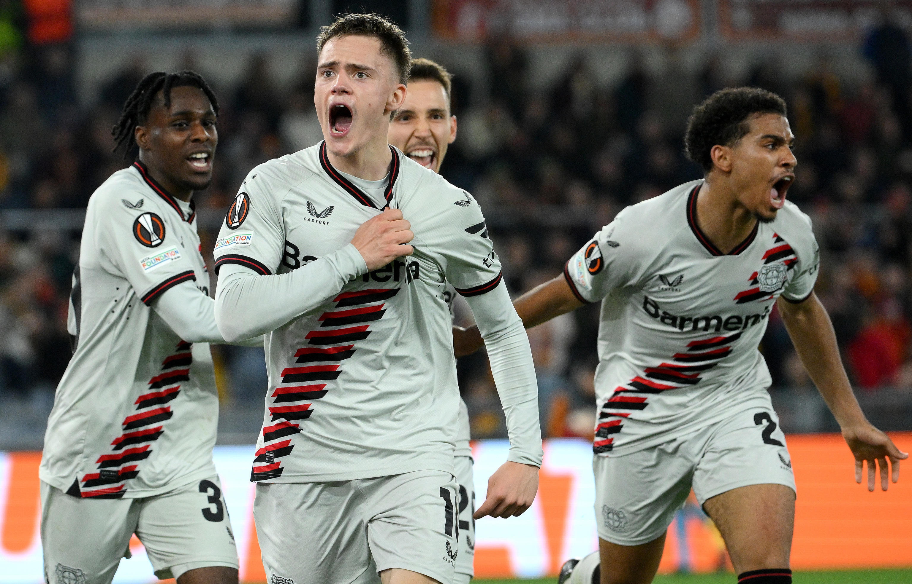 Bayer Leverkusen venció 2-0 a Roma en la ida de las semifinales de la Europa League