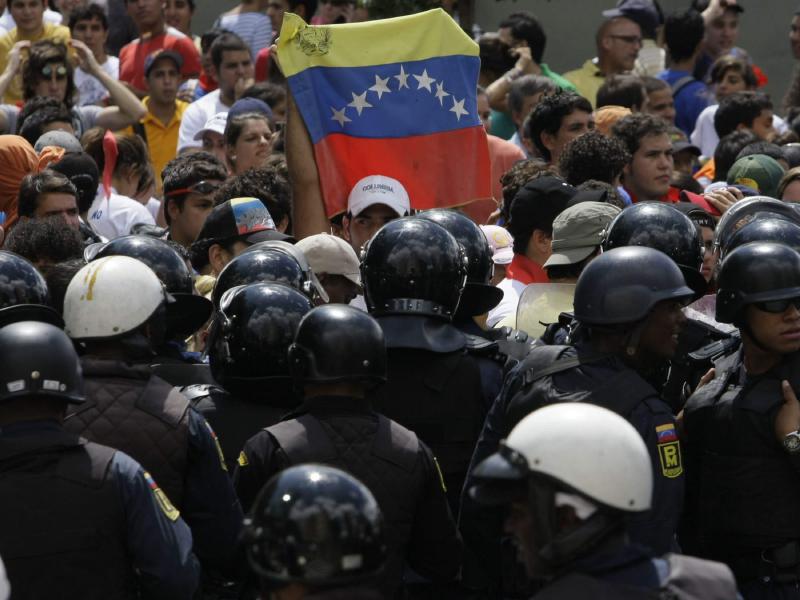 Denuncian 187 ejecuciones extrajudiciales en protestas venezolanas desde 2014