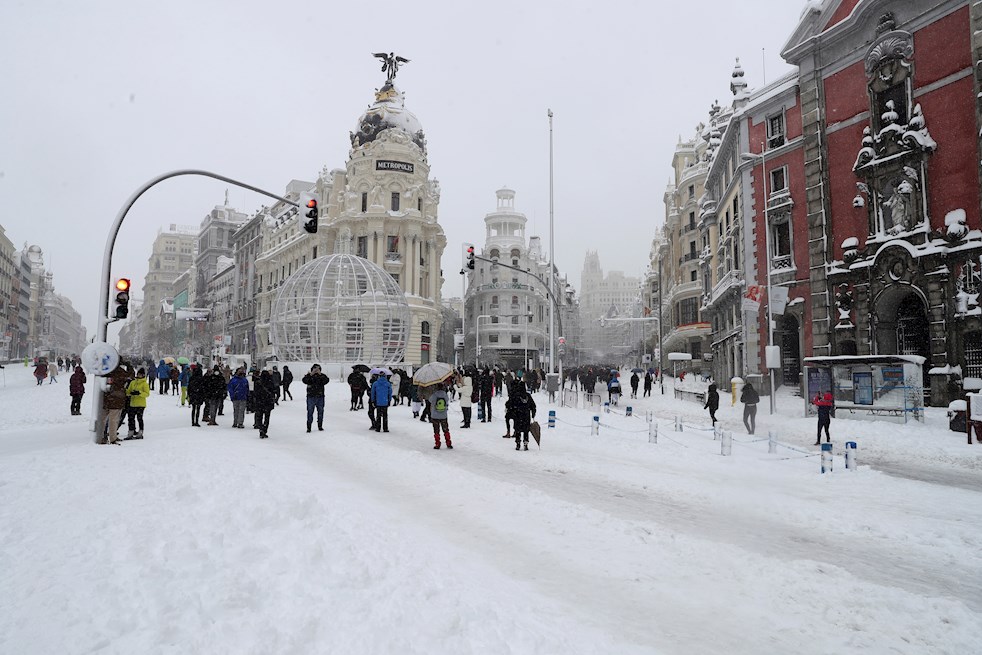 Madrid colapsa por gran nevada de más de 24 horas