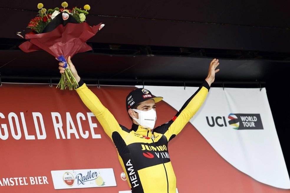 Wout van Aert coronó la Amstel Gold Race en impresionante “foto finish”