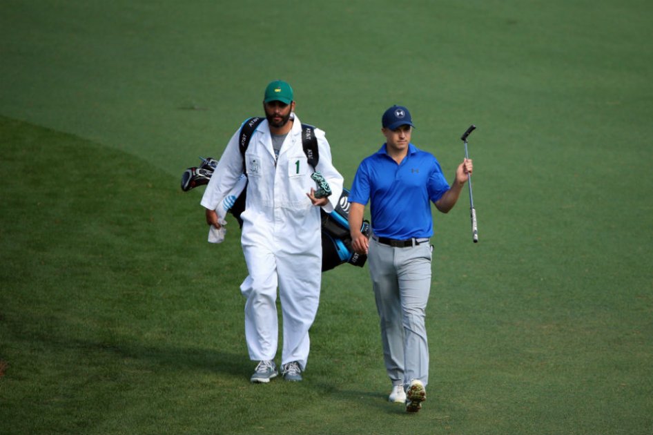 Jordan Spieth se mantiene líder en el Masters de Augusta. Foto: AFP
