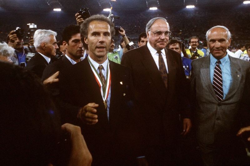 Franz Beckenbauer, campeón como entrenador con Alemania en Italia 1990