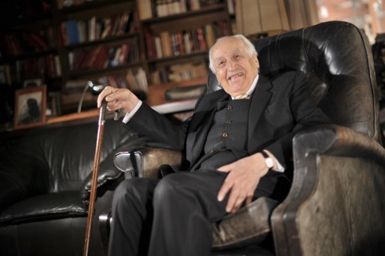 Falleció el escritor e historiador Otto Morales Benítez