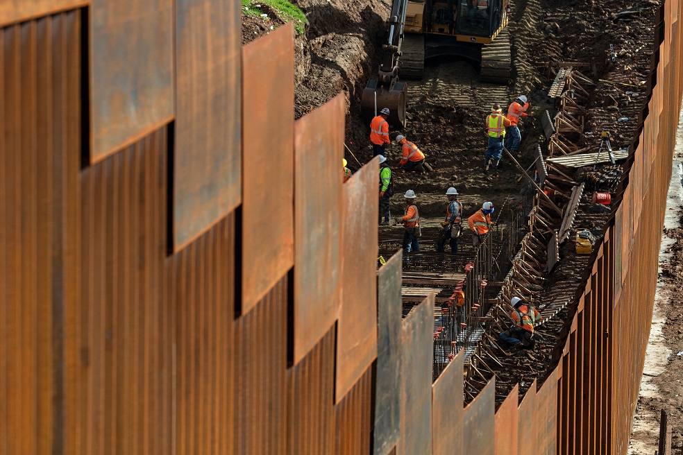 "México no está haciendo nada para detener caravana de migrantes", critica Trump
