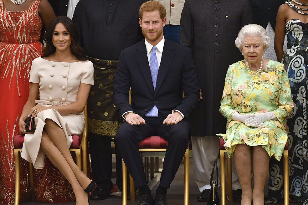 ‘Tiaragate’: La historia de la tiara de la pelea entre Meghan y la Reina Isabel II