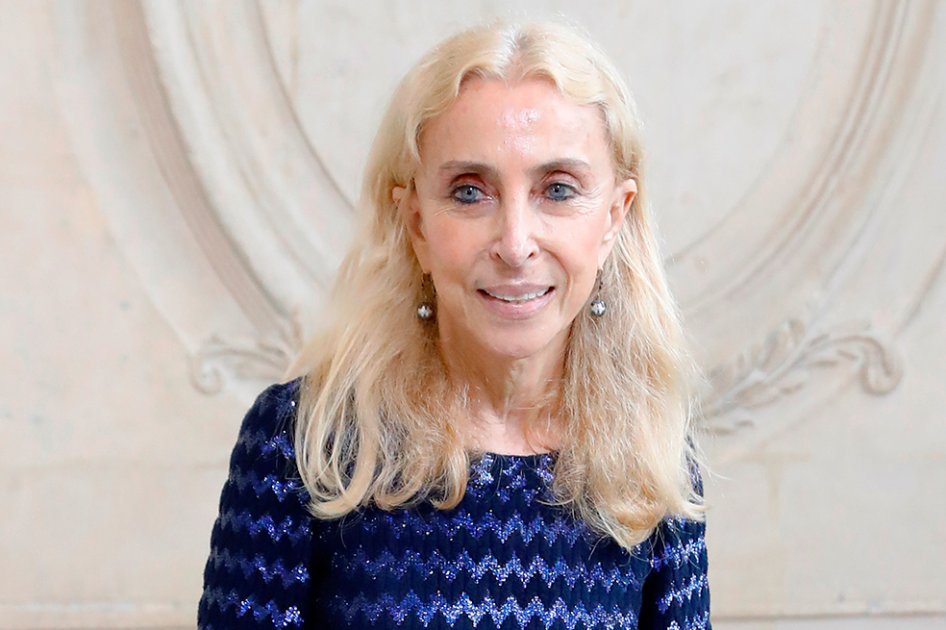 Muere la directora de la revista Vogue Italia