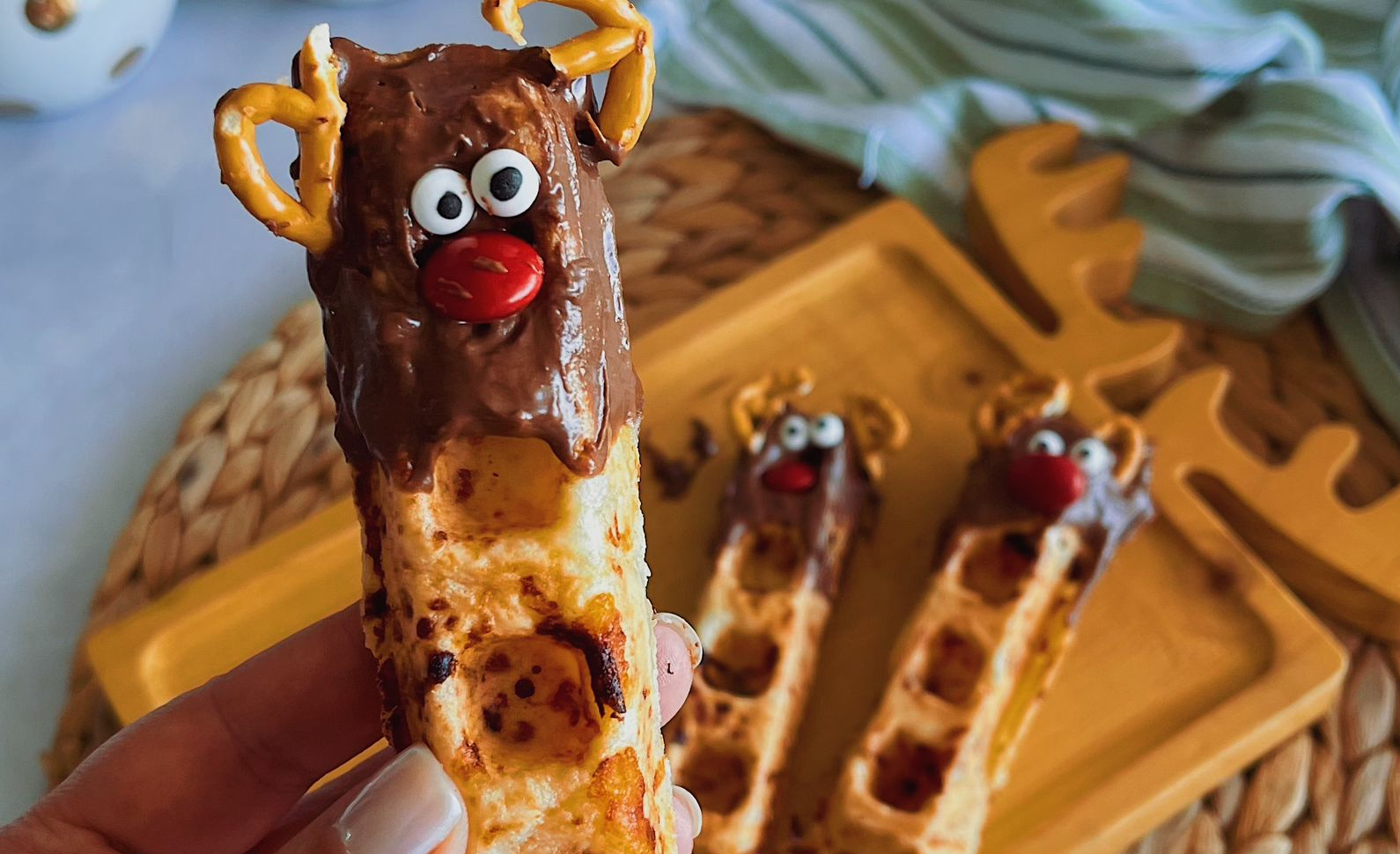Receta para hace “waffles” de reno en esta Navidad