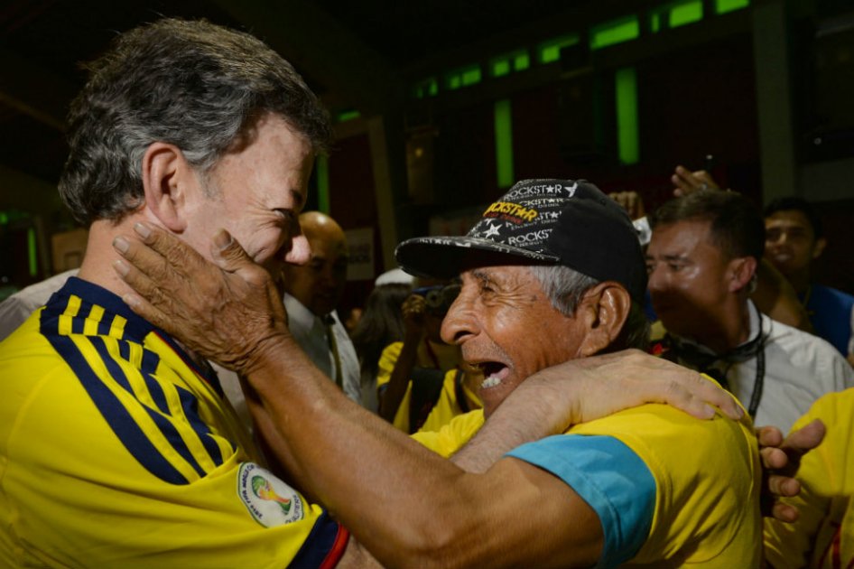 Presidente Santos ofreció la ciudadanía a José Pékerman