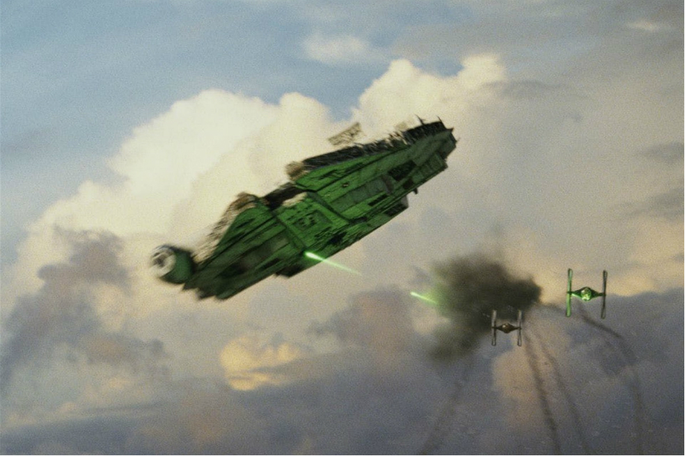 ¿Este es el Halcón Milenario en el set de rodaje de Star Wars IX?