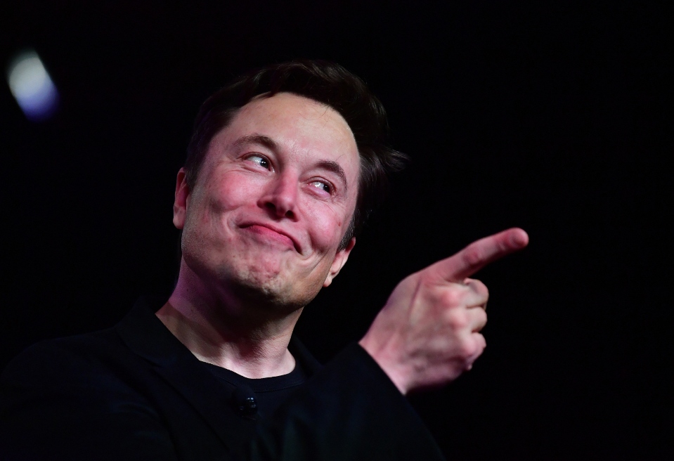 Elon Musk renunciará a Twitter al encontrar a “alguien lo suficientemente tonto”