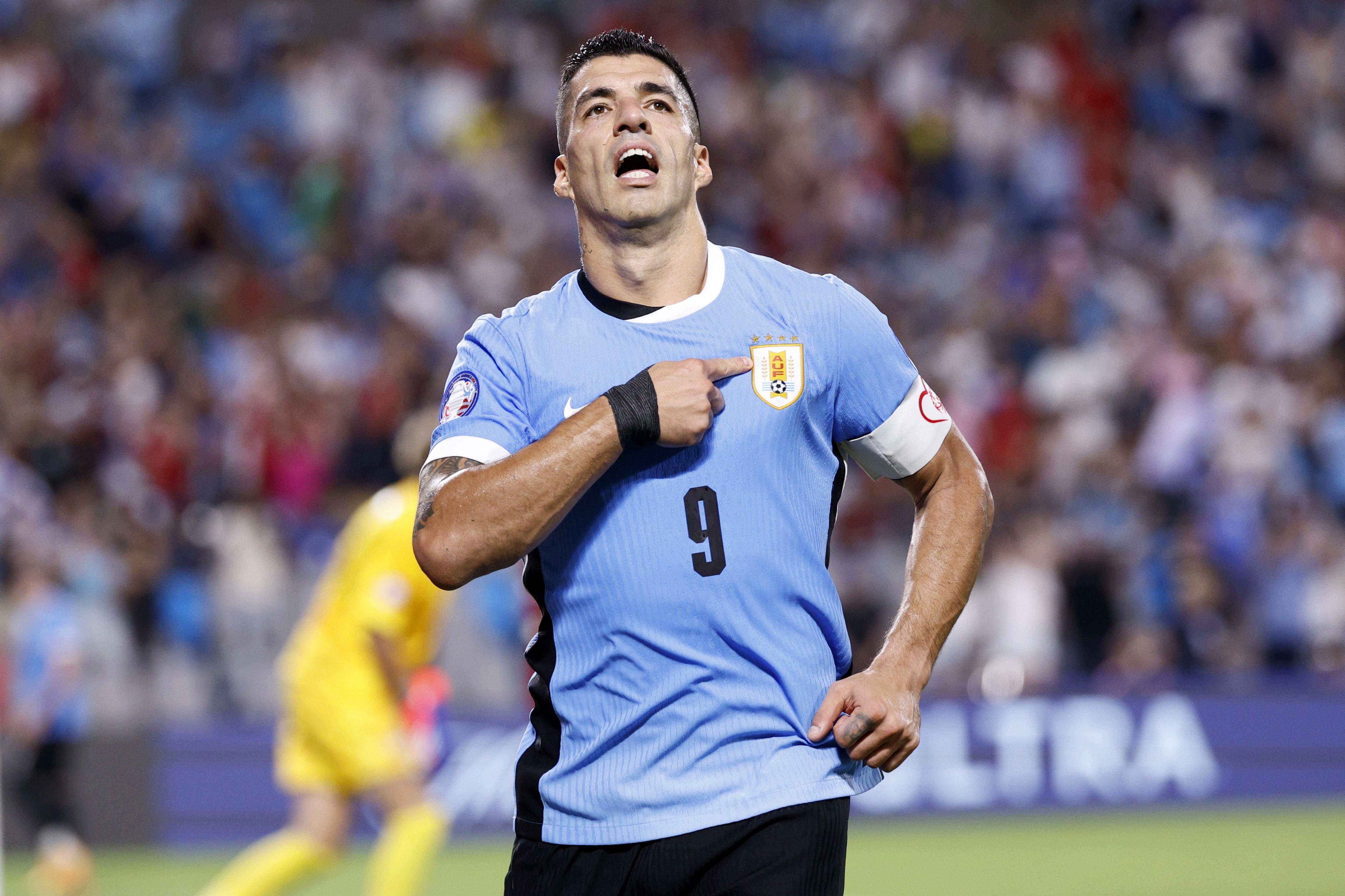El emotivo adiós de Luis Suárez a la selección de Uruguay: video