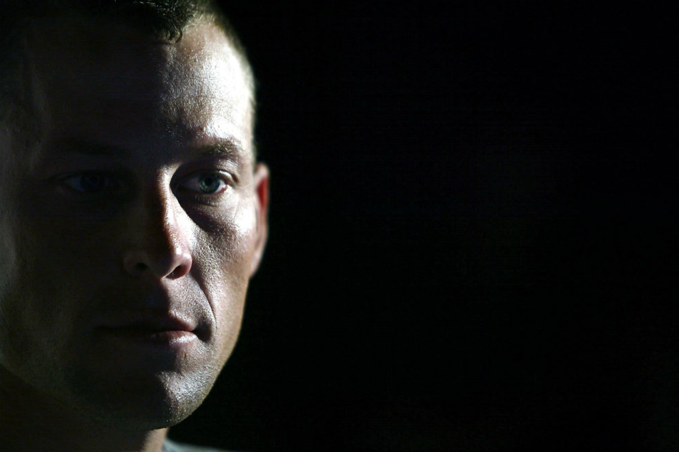 El lado oscuro de Armstrong
