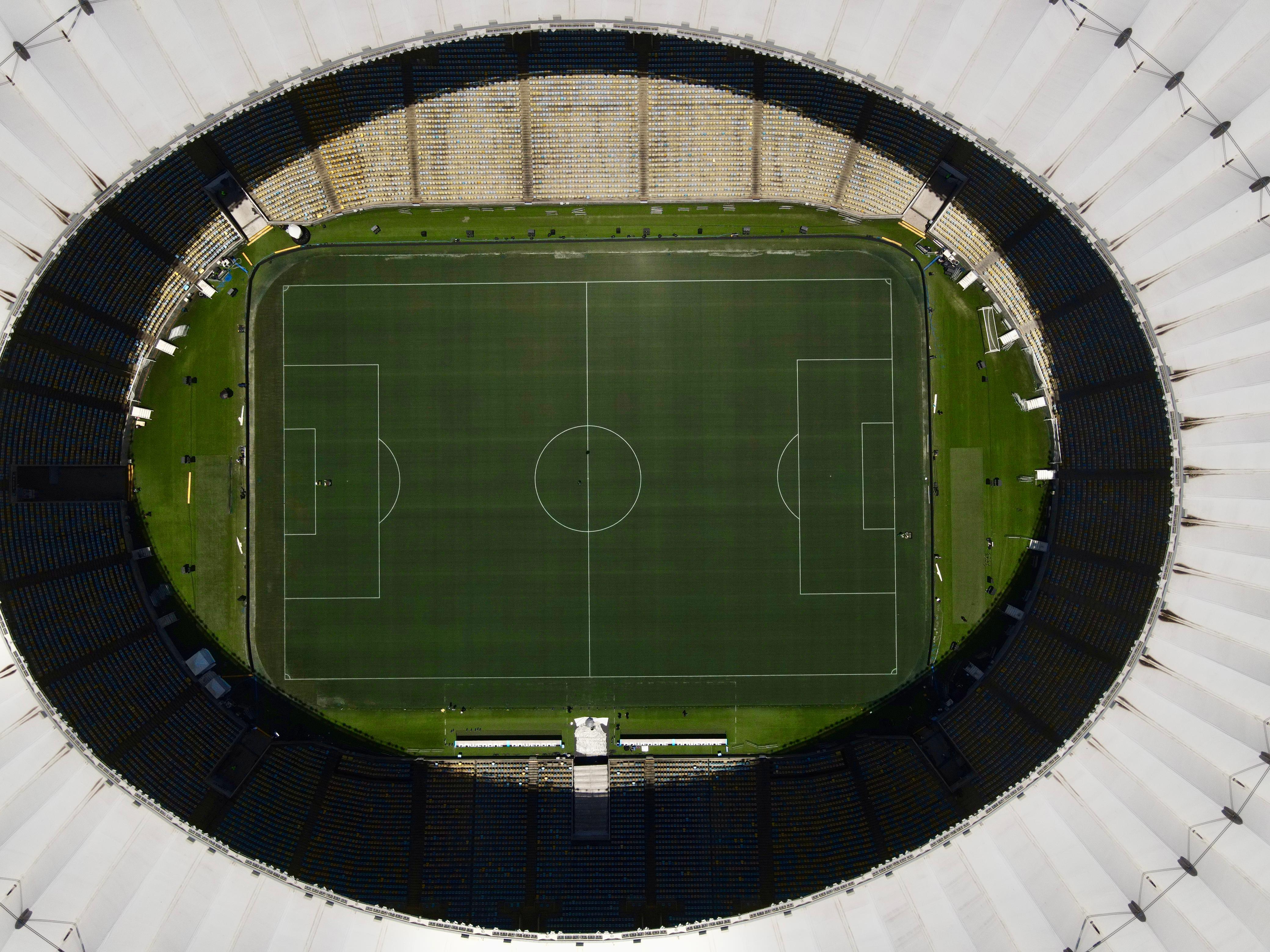 Fútbol paradójico: Futbolistas suicidas (VI)