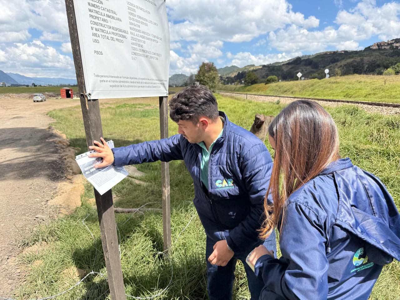 Suspenden predio usado como botadero de escombros en Chía por cercanía al río Bogotá