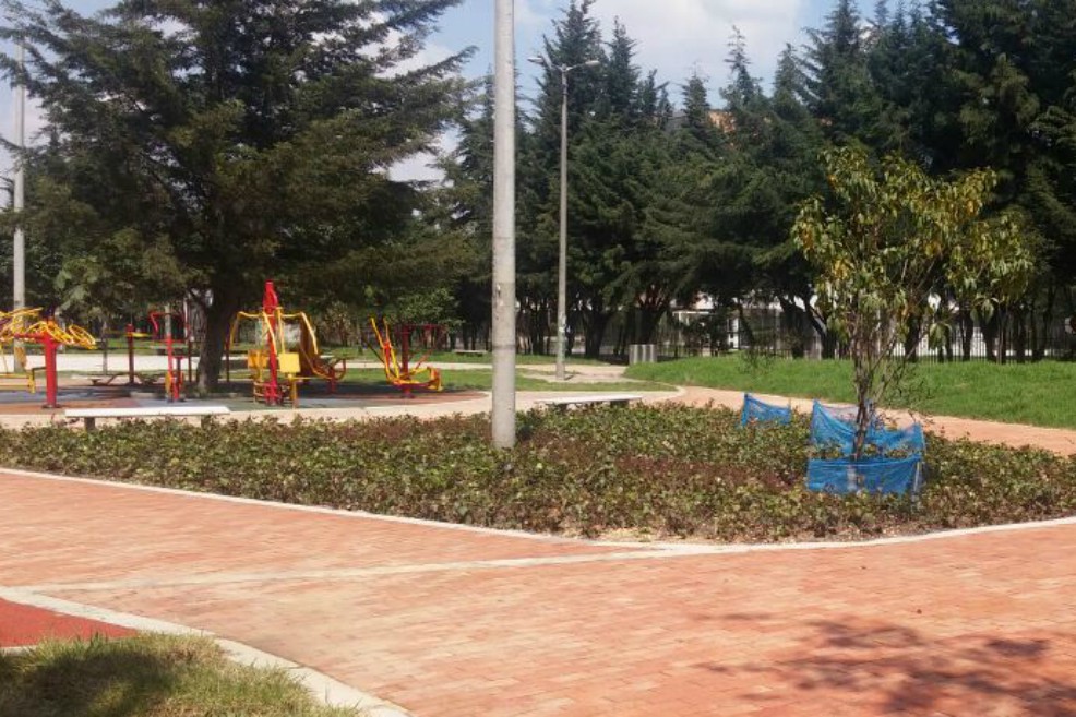 El porcentaje de los espacios verdes en las ciudades y mejorar la disposición de los parámetros del paisaje pueden ayudar a moderar el efecto 'isla de calor' urbana.