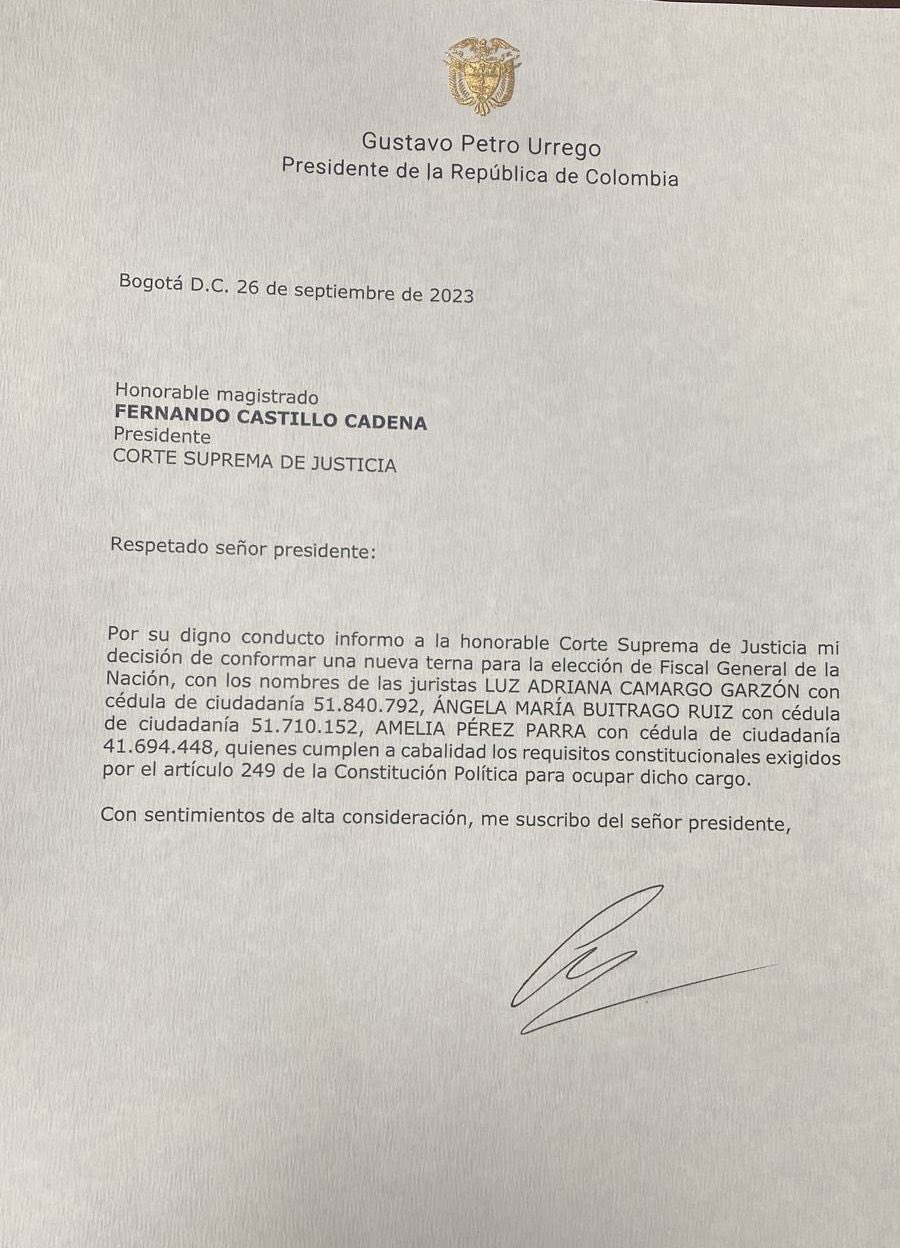 El documento, enviado este martes 26 de septiembre desde la Presidencia de la República a la presidencia de la Corte Suprema, señala la decisión del presidente Petro de sacar a Amparo Cerón e incluir a la exmagistrada auxiliar Luz Adriana Camargo.