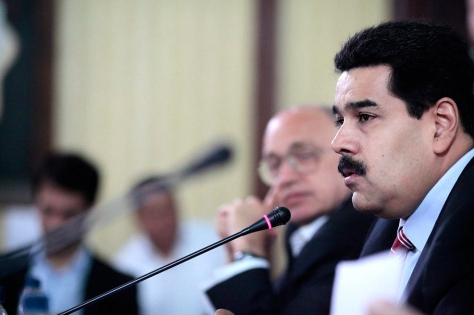 EE.UU. espera transición democrática en Venezuela