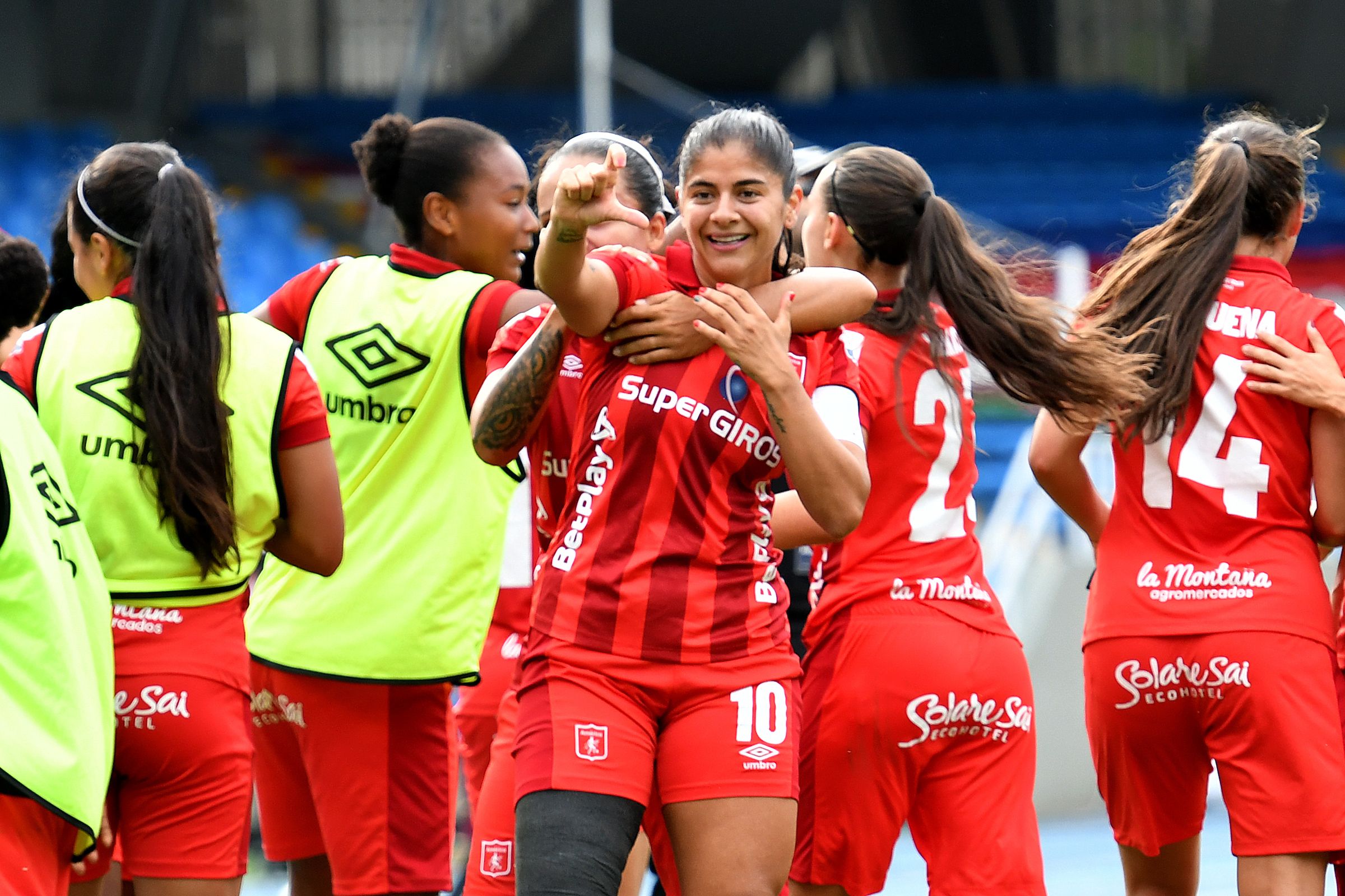 Los equipos clasificados a los cuartos de final de la Liga Femenina