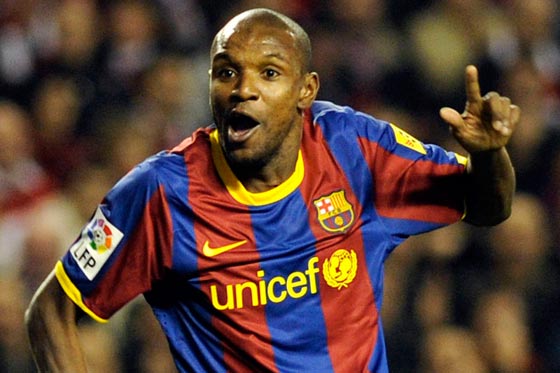 Eric Abidal ya tiene autorización médica para volver a jugar