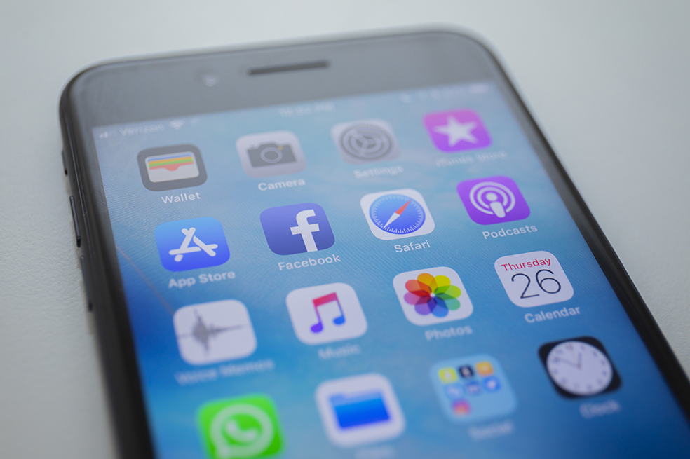 ¿Por qué Apple no fabrica iPhones baratos?